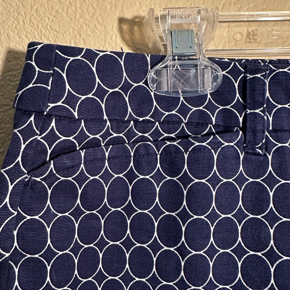 Chic Talbot’s Navy Oval Patterned Capris Pants-Si… - image 4